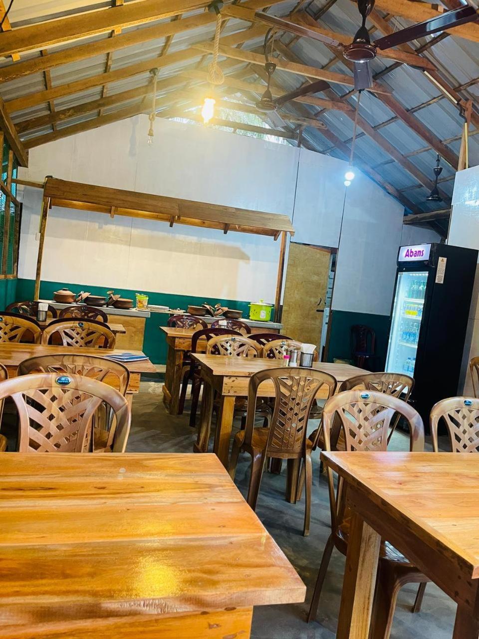 Alass Ga For Pets Lovers Trincomalee Bagian luar foto