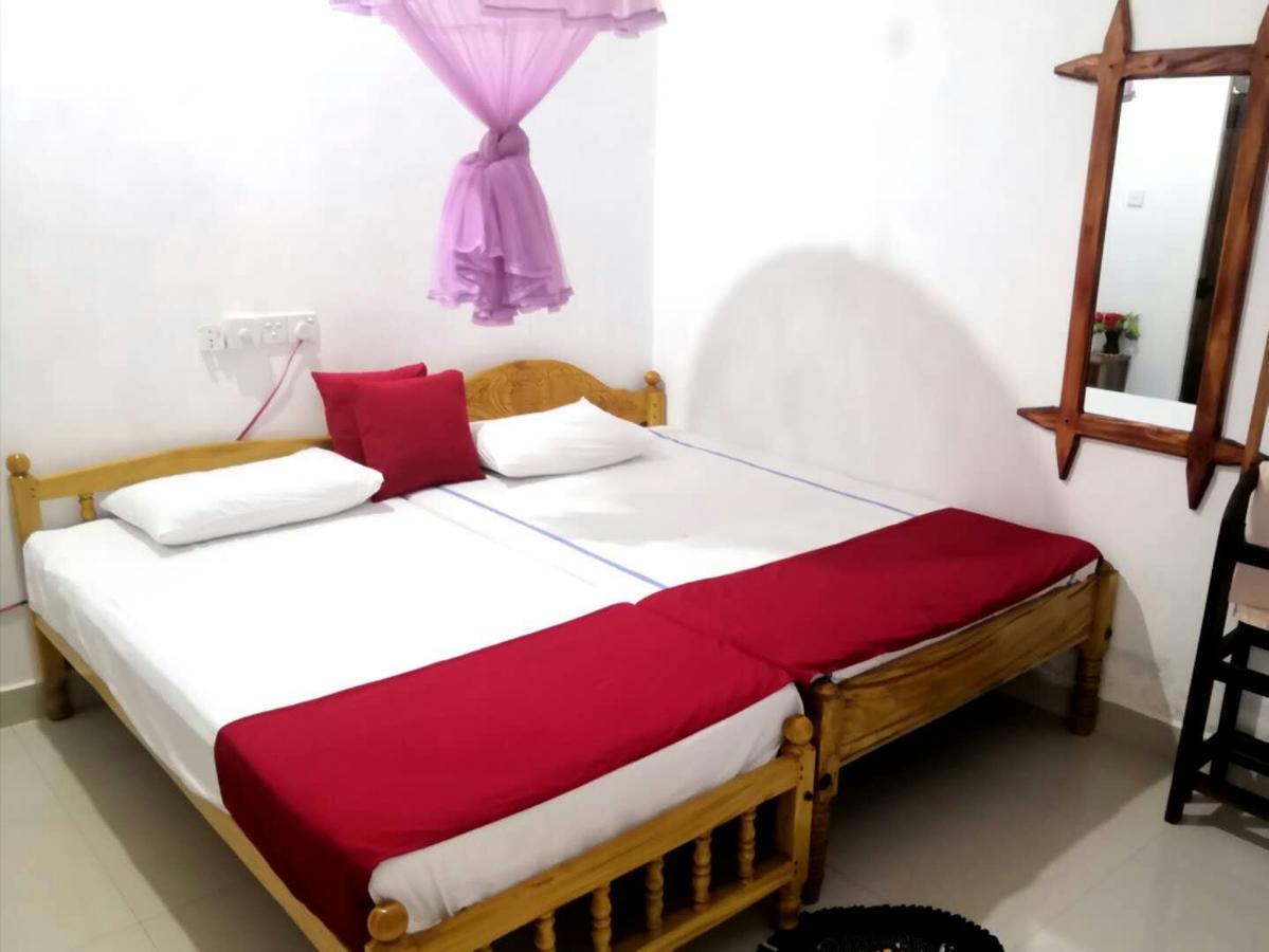 Alass Ga For Pets Lovers Trincomalee Bagian luar foto
